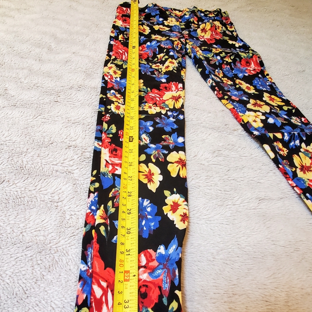 Comfy floral pants
